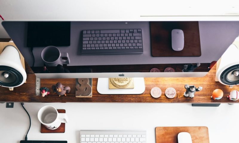 How to Manage Multiple Clients Without Dropping the Ball